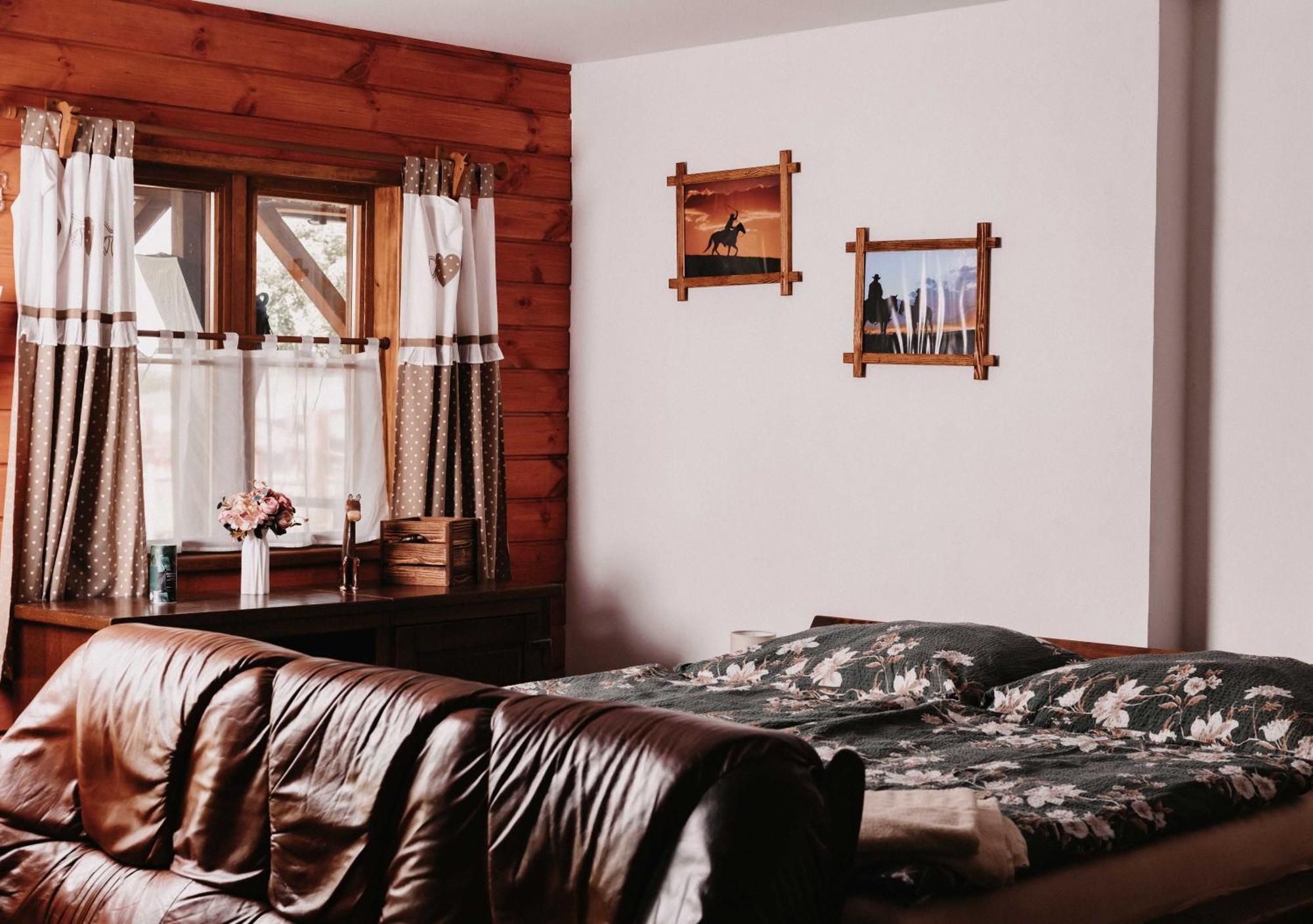 Bubla City Ranch Kopřivnice エクステリア 写真